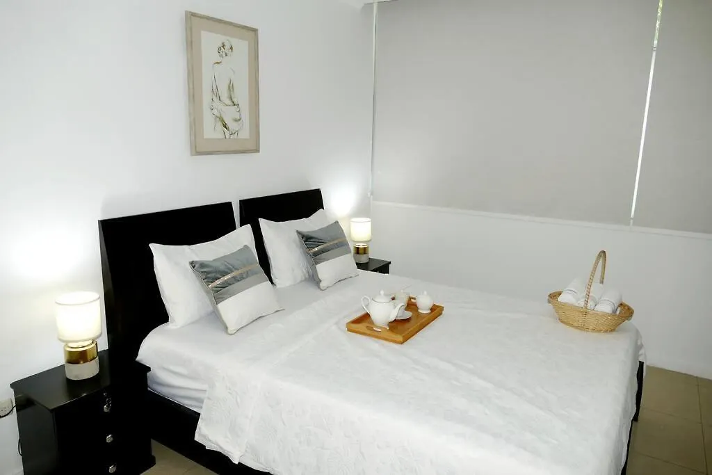 Διαμέρισμα Ecusuites Puerto Santa Ana - River Junto A Hotel Wyndham Γκουαγιακίλ Ισημερινός