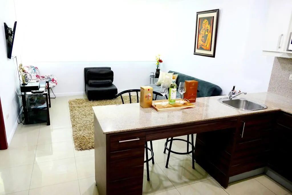 Διαμέρισμα Ecusuites Puerto Santa Ana - River Junto A Hotel Wyndham Γκουαγιακίλ Ισημερινός
