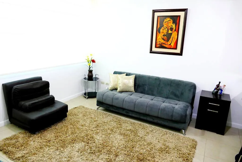Apartman Ecusuites Puerto Santa Ana - River Junto A Hotel Wyndham Guayaquil