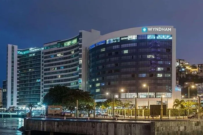 Apartman Ecusuites Puerto Santa Ana - River Junto A Hotel Wyndham Guayaquil